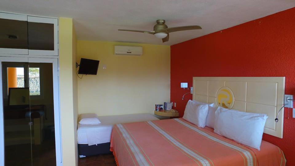 Hotel La Roca Costa Esmeralda Monte Gordo Exterior foto